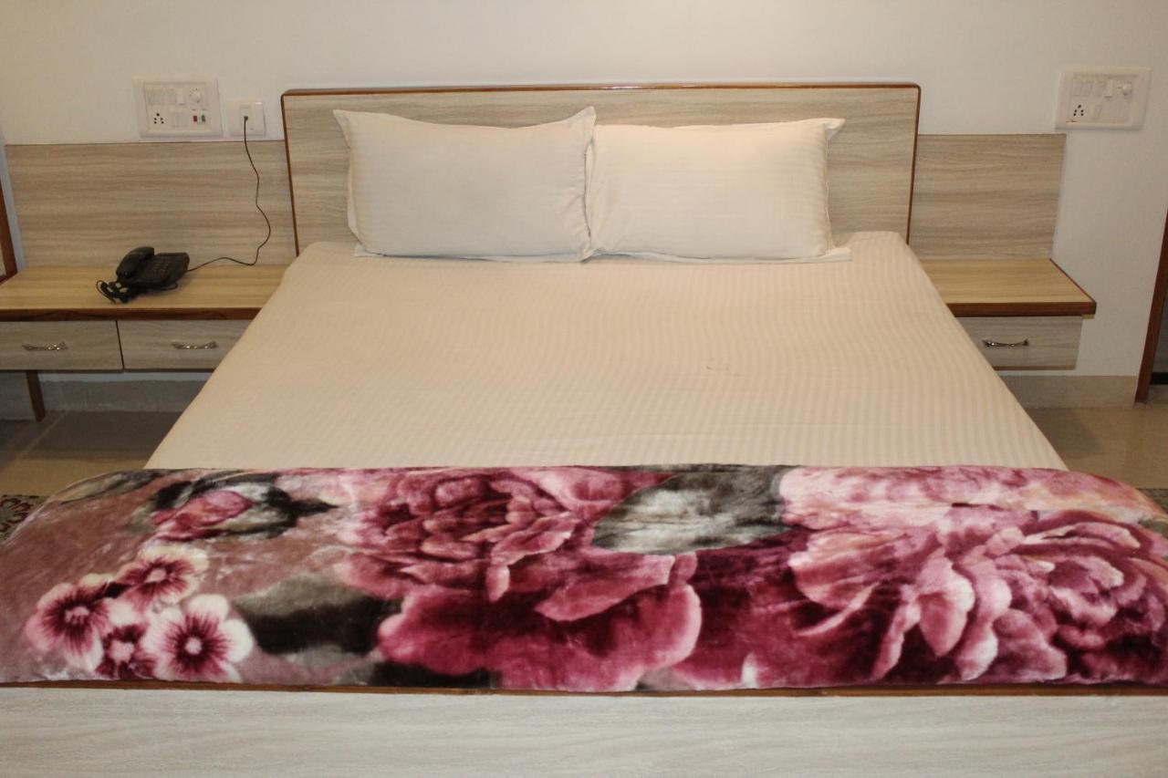 Simla Hotel Dźajpur Zewnętrze zdjęcie